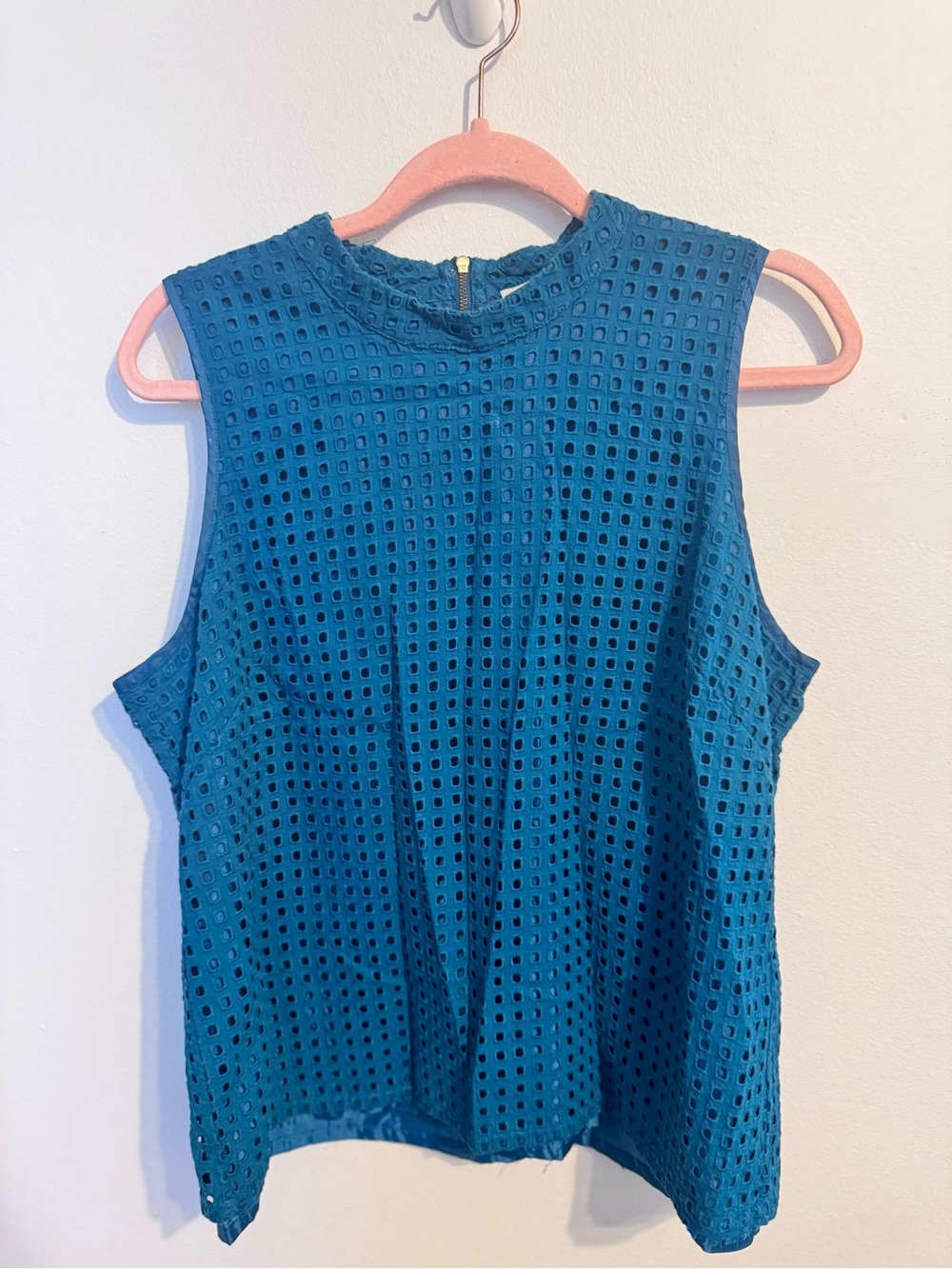 J.Crew Factory  Teal Blue Eyelet Mock Neck Sleeveless Blouse Size 14